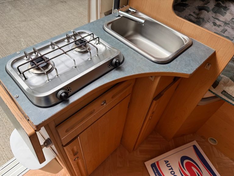 2003 Globecar Globescout Peugeot Boxer 2.8HDi Camper Van - Left Hand Drive LHD