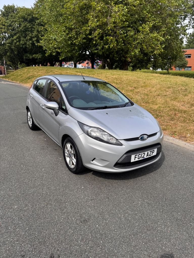 Ford, FIESTA, Hatchback, 2012, Manual, 1242 (cc), 5 doors