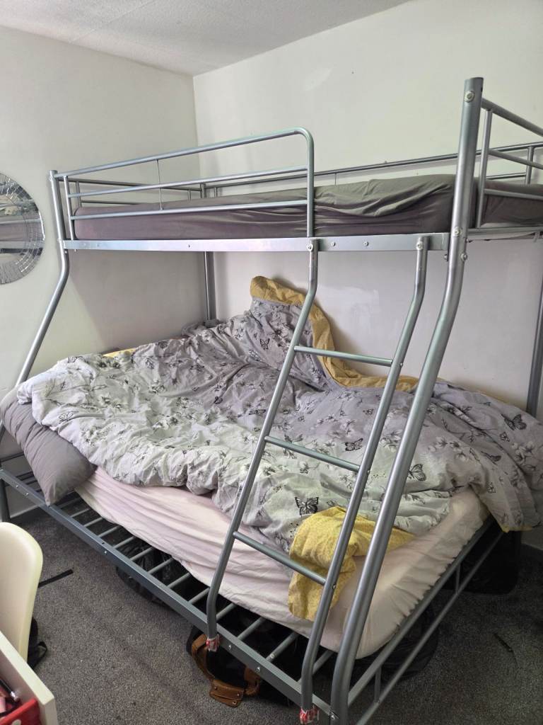 Double bunk bed 6 months old
