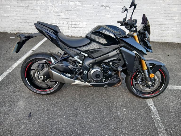 2022 Suzuki GSXs 1000