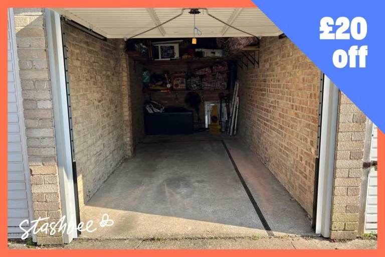 Garage to rent in Twickenham (TW1) | Stashbee