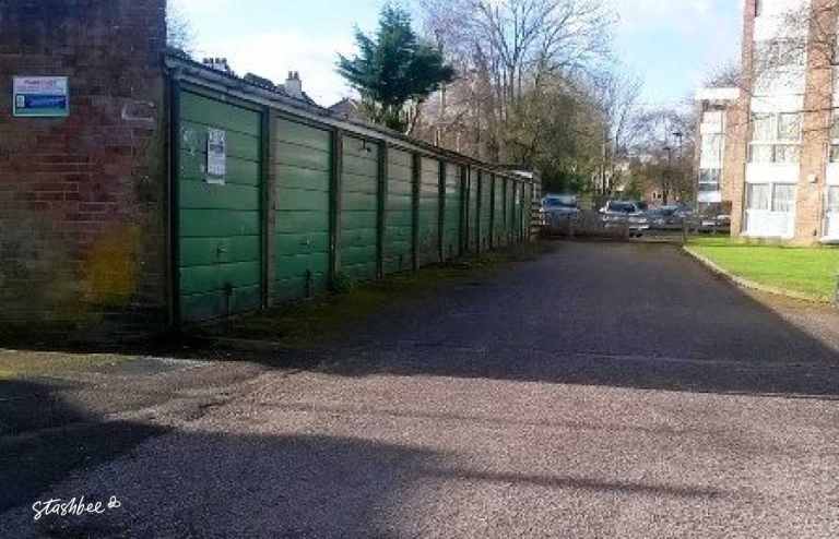 Garage to rent in Enfield (EN2) | Stashbee