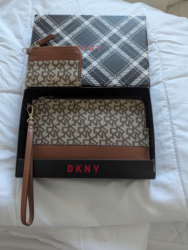 New DKNY Bag and wallet 