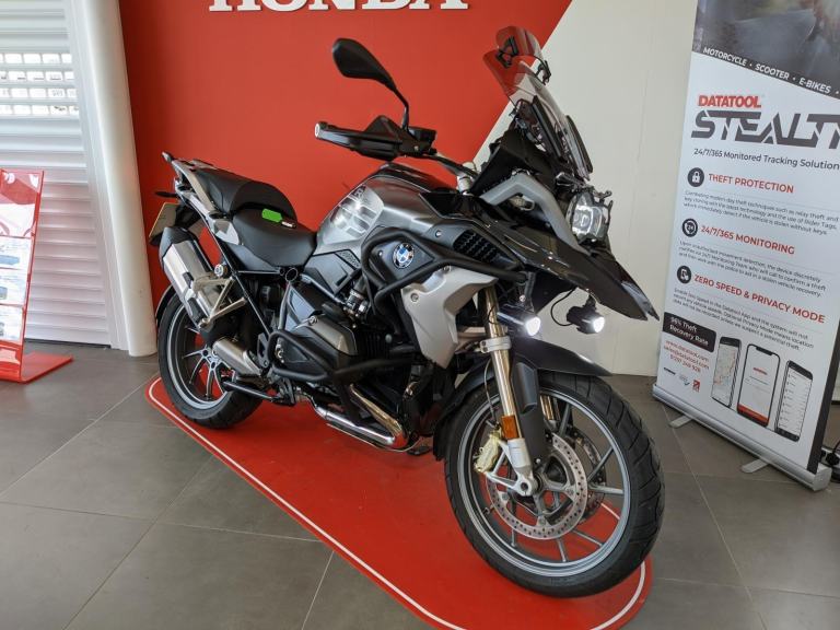 2018 BMW R 1200 GS TE BLACK ENG/BARS TALL SCREEN SPOTLIGHTS C/STAND