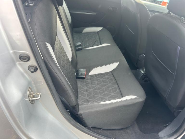 2014 Dacia Sandero Stepway 0.9 TCe Laureate 5dr HATCHBACK Petrol Manual