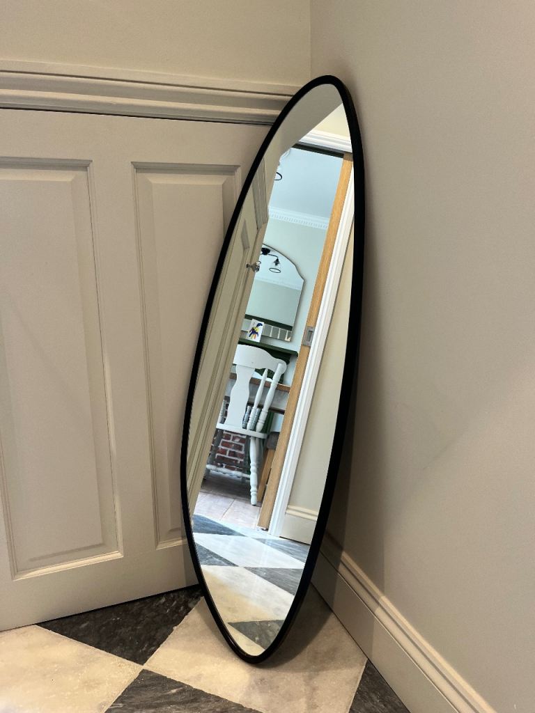 Mirror 