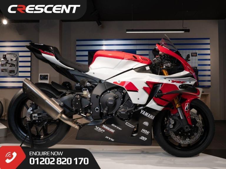 YAMAHA R1 GYTR TRACK BIKE - YAMAHA 70TH ANNIVERSARY - EWC REPLICA 