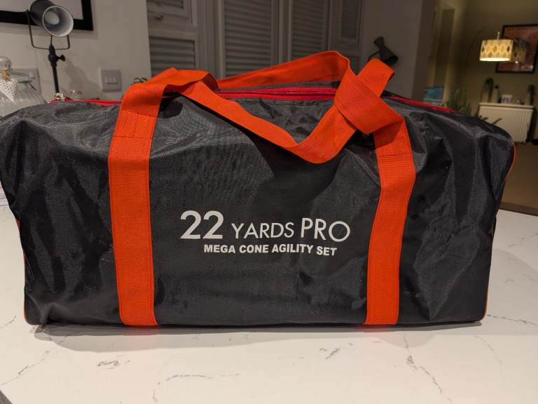 Dog agility training poles/cones