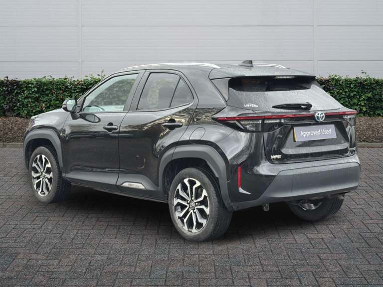 2022 Toyota Yaris 1.5 Hybrid Design 5dr CVT Estate Hybrid Automatic