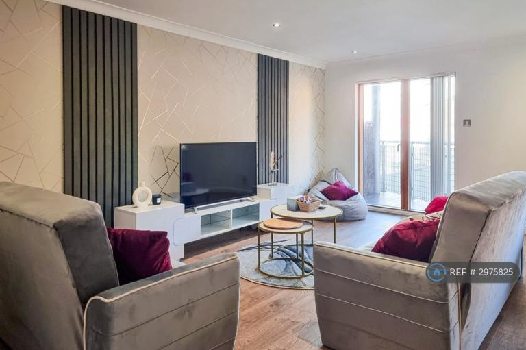 2 bedroom flat in Great Bridgewater Street, Manchester, M1 (2 bed) (#2975825)