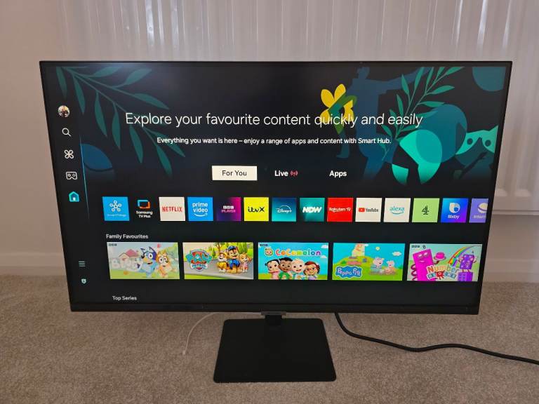 Samsung 32" M7 (M70D) 4K UHD Smart Monitor.