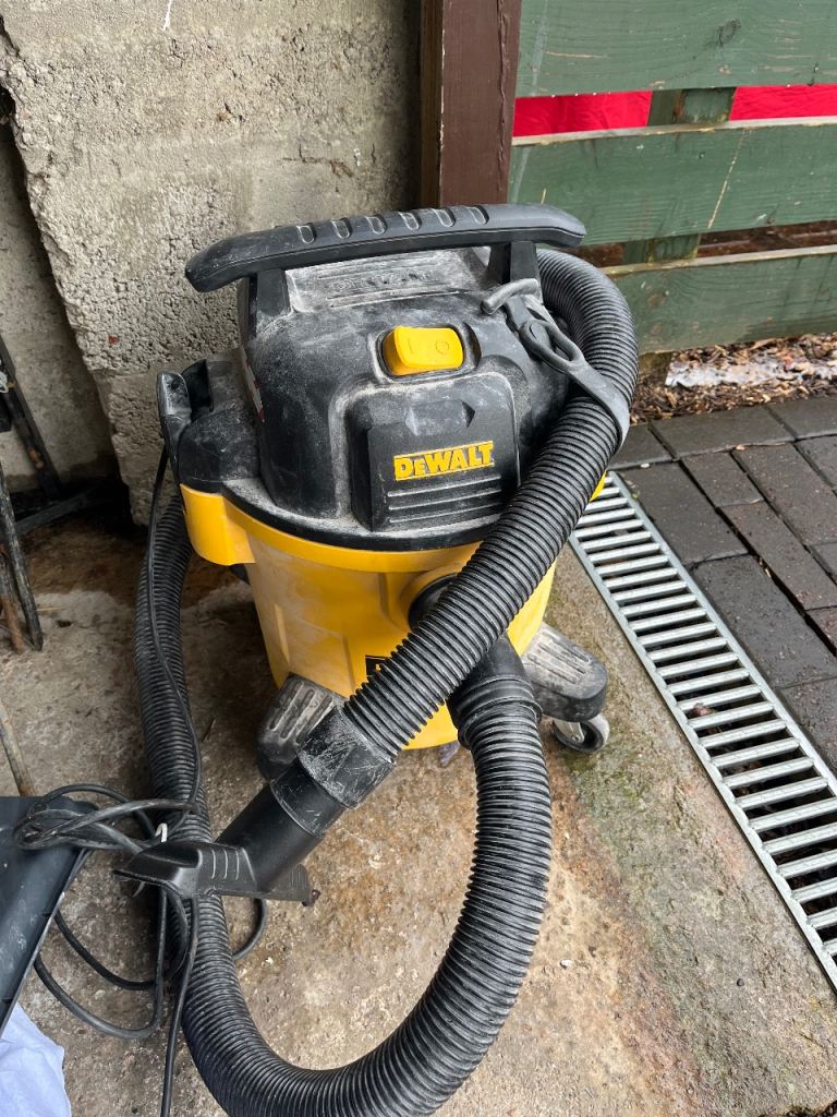 Dewalt vacuum cleaner 