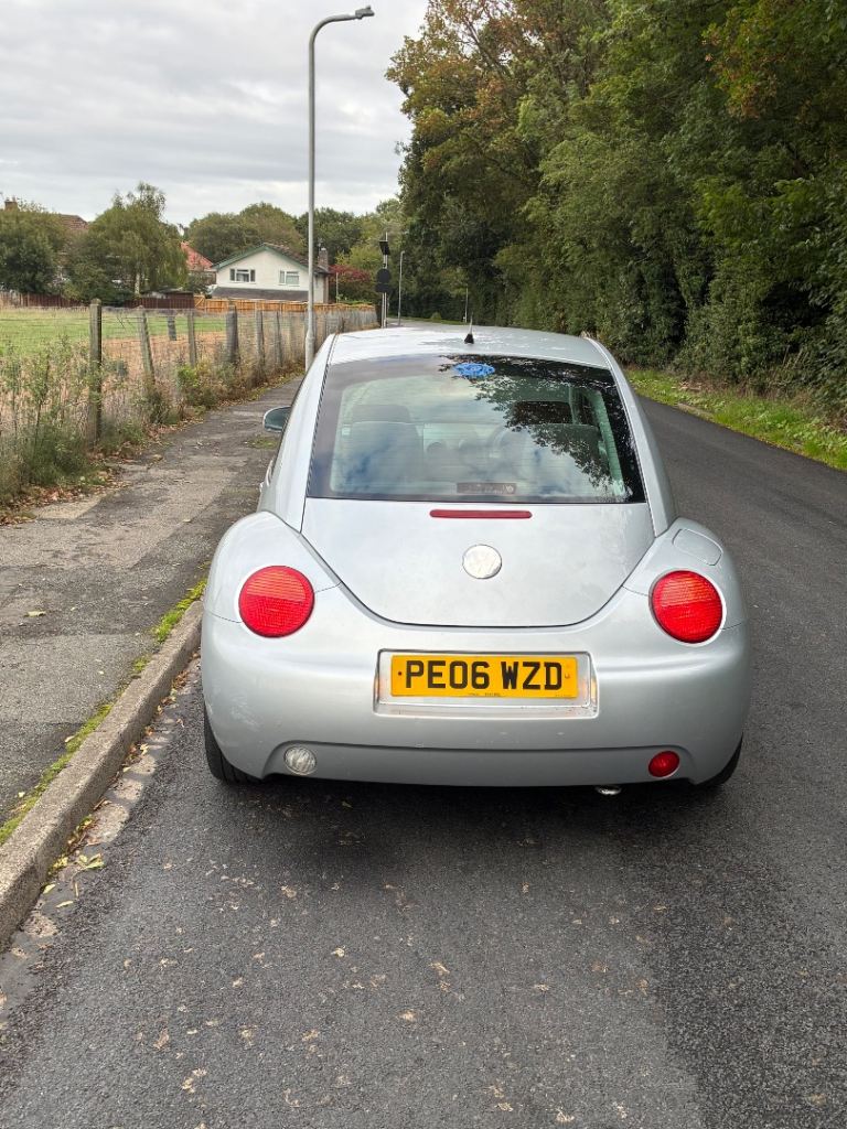 Volkswagen, BEETLE, Hatchback, 2006, Manual, 1596 (cc), 3 doors