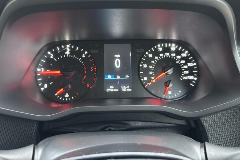  Renault Trafic 2.0 Dci Blue Sl28 Business Panel Van 5dr Diesel Manual L1 H1