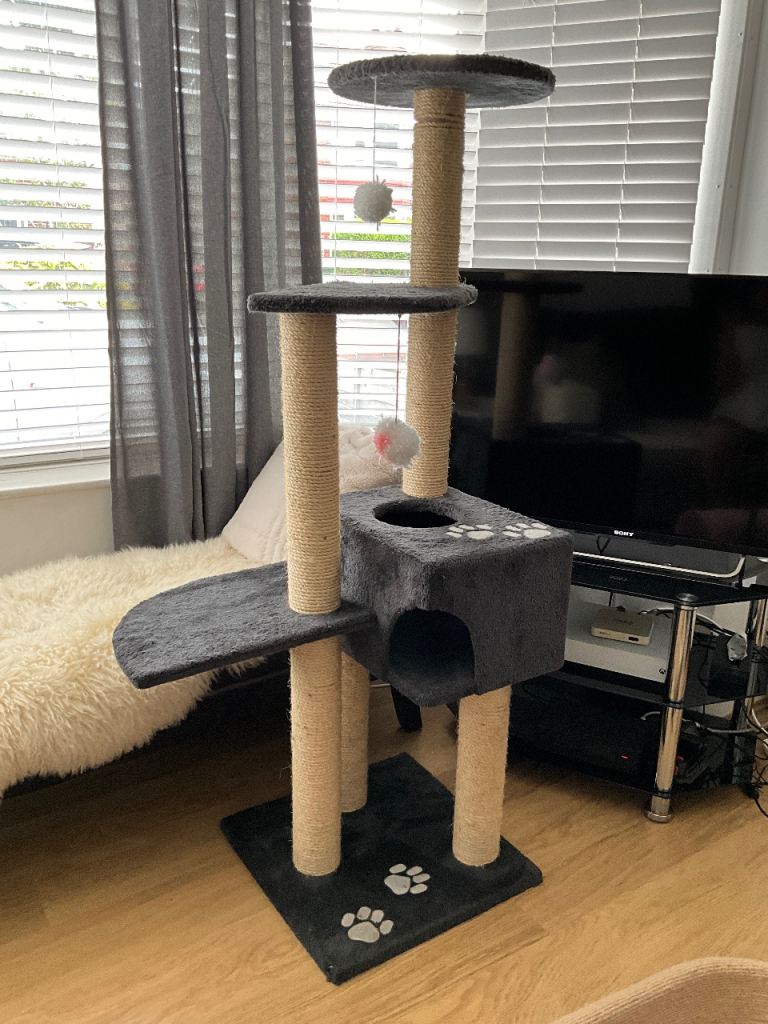 Cat tower 