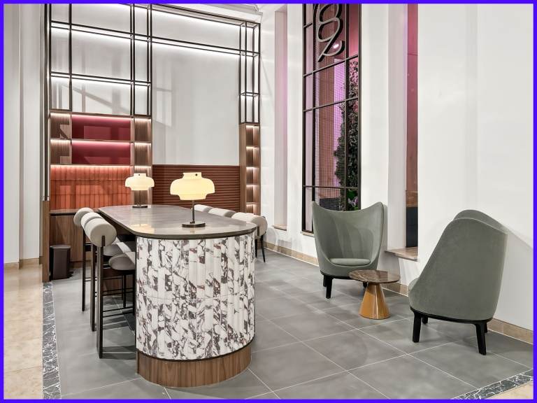 Manchester - M2 4WQ, Flexible coworking memberships in Regus 82 King Street