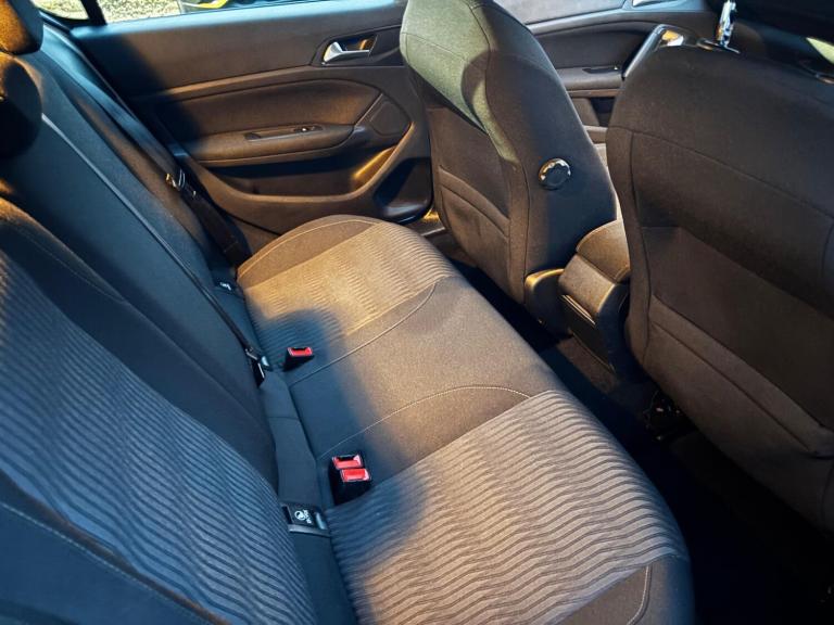 2015 Peugeot 308 1.2 PureTech 130 Active 5dr HATCHBACK PETROL Manual