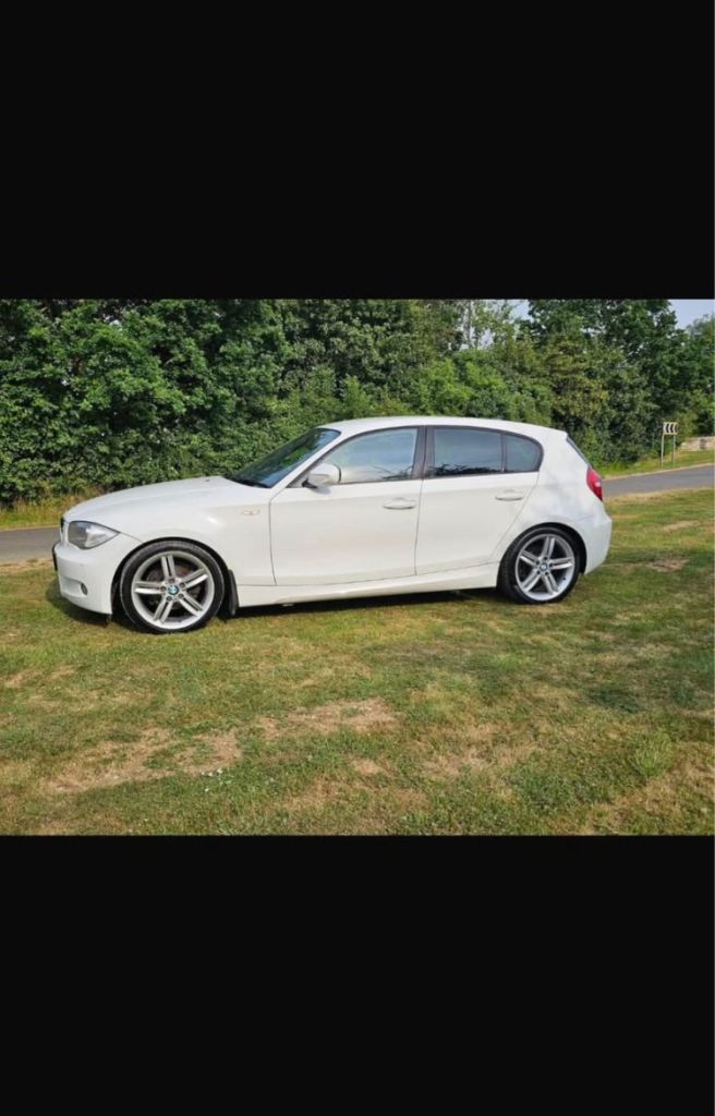 BMW, 1 SERIES, Hatchback, 2010, Manual, 1995 (cc), 5 doors