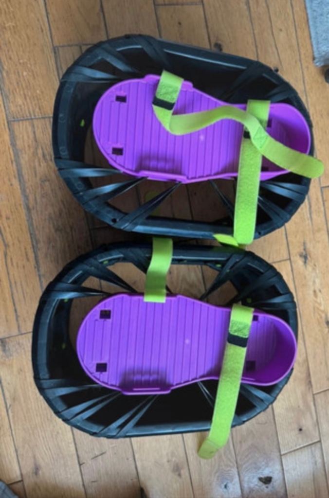 Kids moon shoes