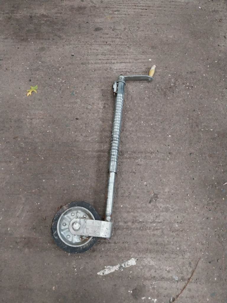 Heavy duty jockey wheel 
