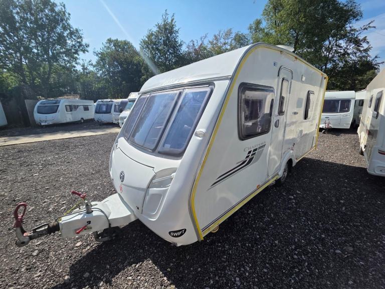 Swift Charisma 535 2009