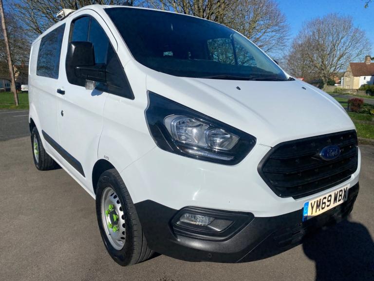 2020 Ford Transit Custom 2.0 EcoBlue 105ps Low Roof D/Cab Leader Van Crew Van Diesel Manual