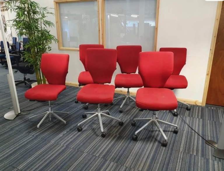 Red Office Computer Desk Chair Swivel Computer Admin Orangebox Chair £100 each