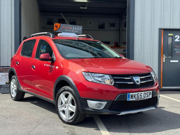 2015 Dacia Sandero Stepway 1.5 dCi Laureate Euro 6 (s/s) 5dr HATCHBACK Diesel Manual