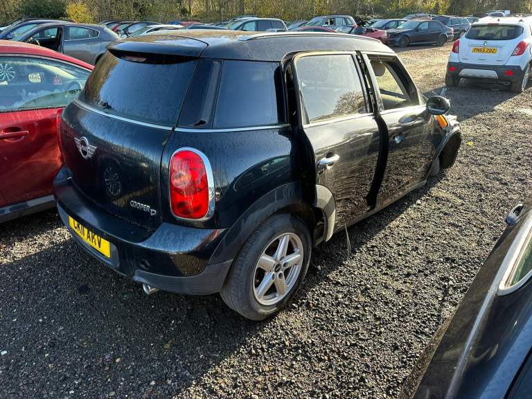 2011 MINI COOPER COUNTRYMAN BREAKING SPARES PARTS