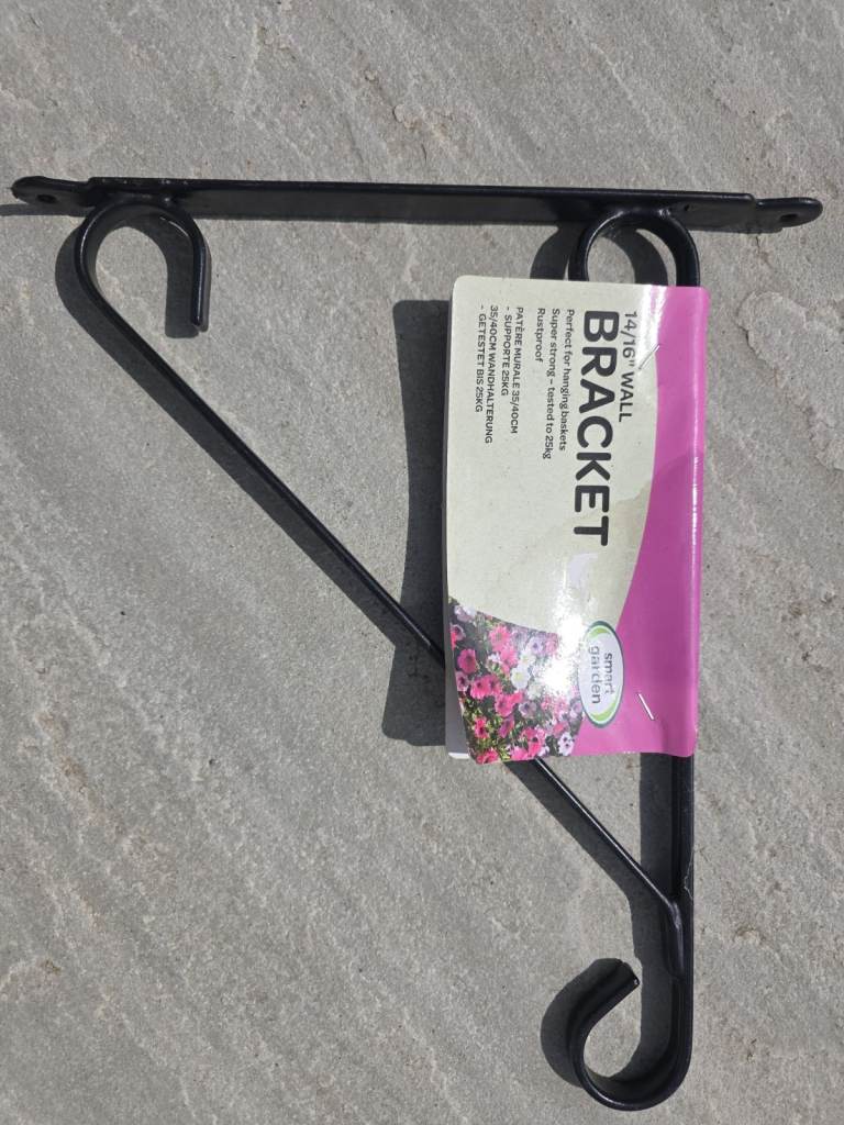 New Black Metal Wall Bracket for Hanging Baskets