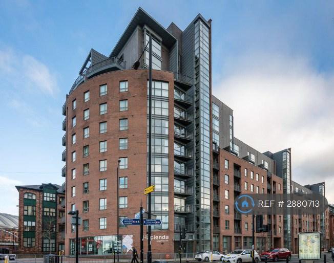 2 bedroom flat in Whitworth Street West, Manchester, M1 (2 bed) (#2880713)
