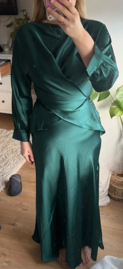 Wedding Outfit Size M 