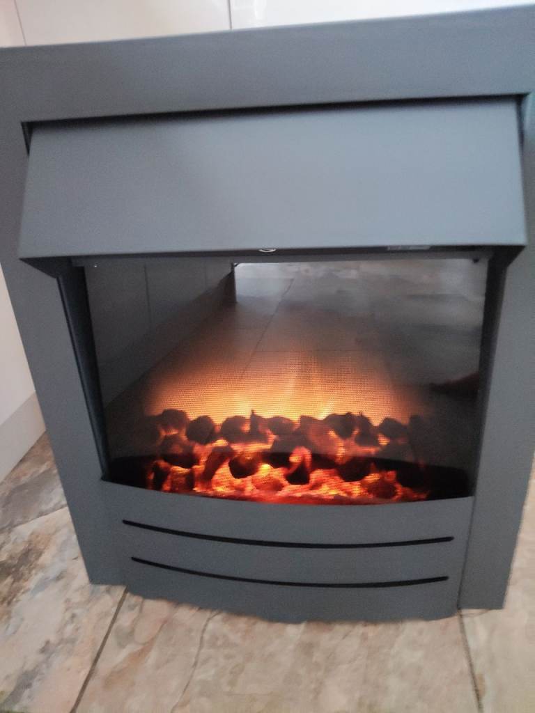  Electric Fire Heater 2000W – Good Condition