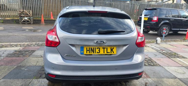 2013 Ford Focus 1.6 125 Titanium 5dr Powershift HATCHBACK Petrol Automatic