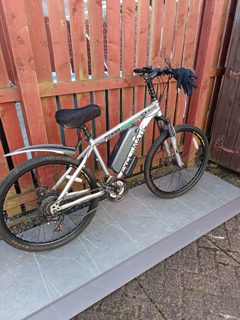 Electric mountain bike 