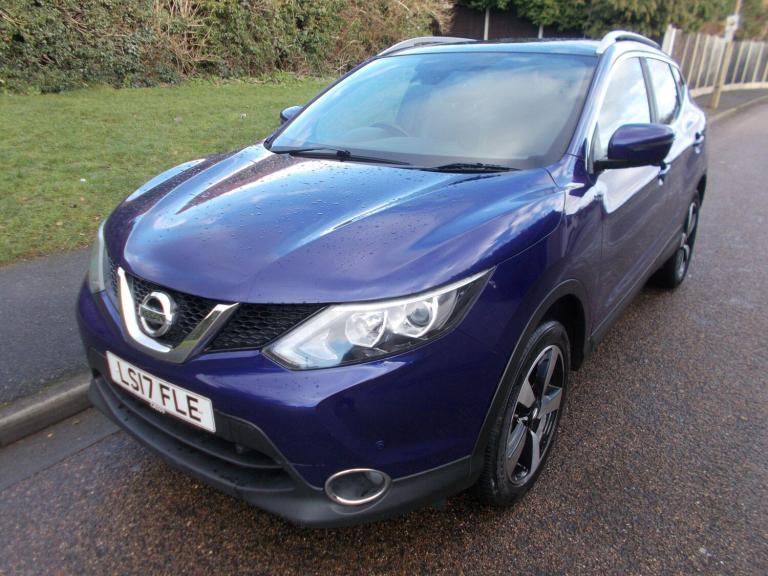 2017 Nissan Qashqai 1.5 dCi N-Vision 2WD Euro 6 (s/s) 5dr HATCHBACK Diesel Manual