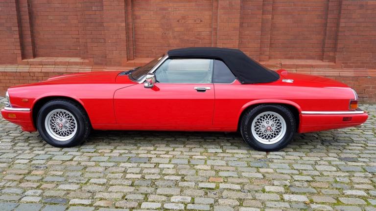 JAGUAR XJS CONVERTIBLE 5.3 V12 RARE IMPORTED RHD AUTO * ONLY 31000 MILES