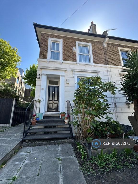 2 bedroom flat in Marischal Road, London, SE13 (2 bed) (#2872175)