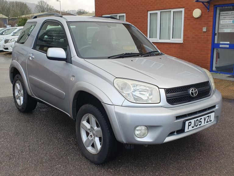 2005 Toyota RAV4 2.0 VVT-i XT3 SUV 3dr Petrol Manual 4WD (207 g/km  147 bhp) 1
