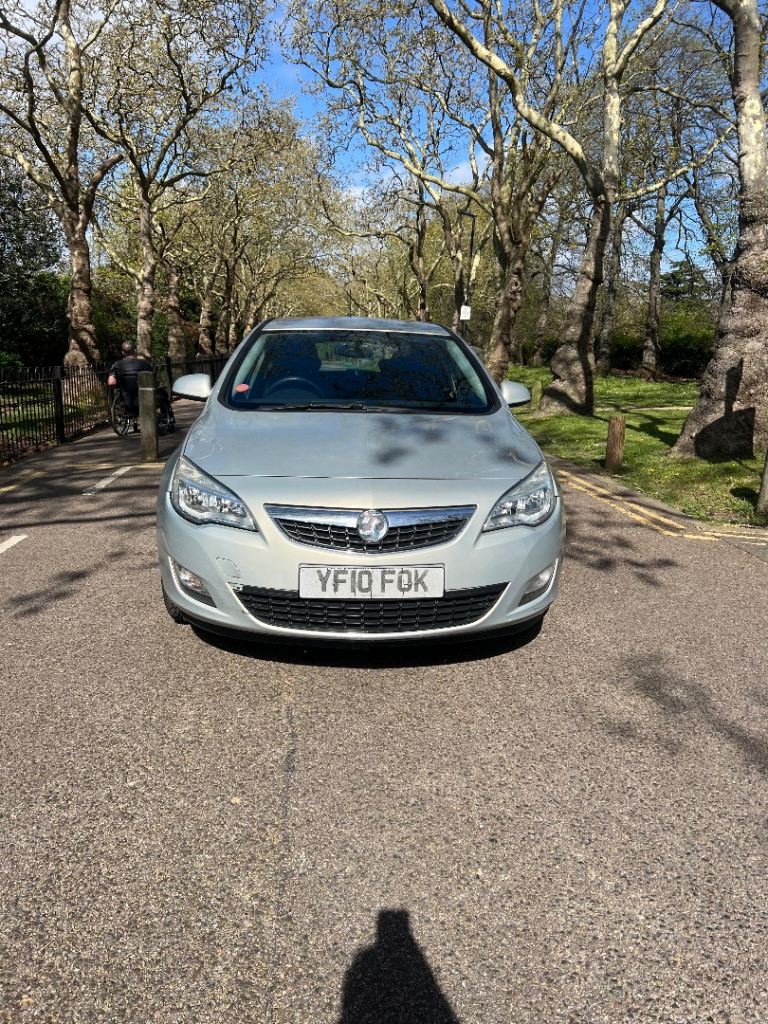 Vauxhall Astra 1.6L Automatic Petrol ULEZ Compliant
