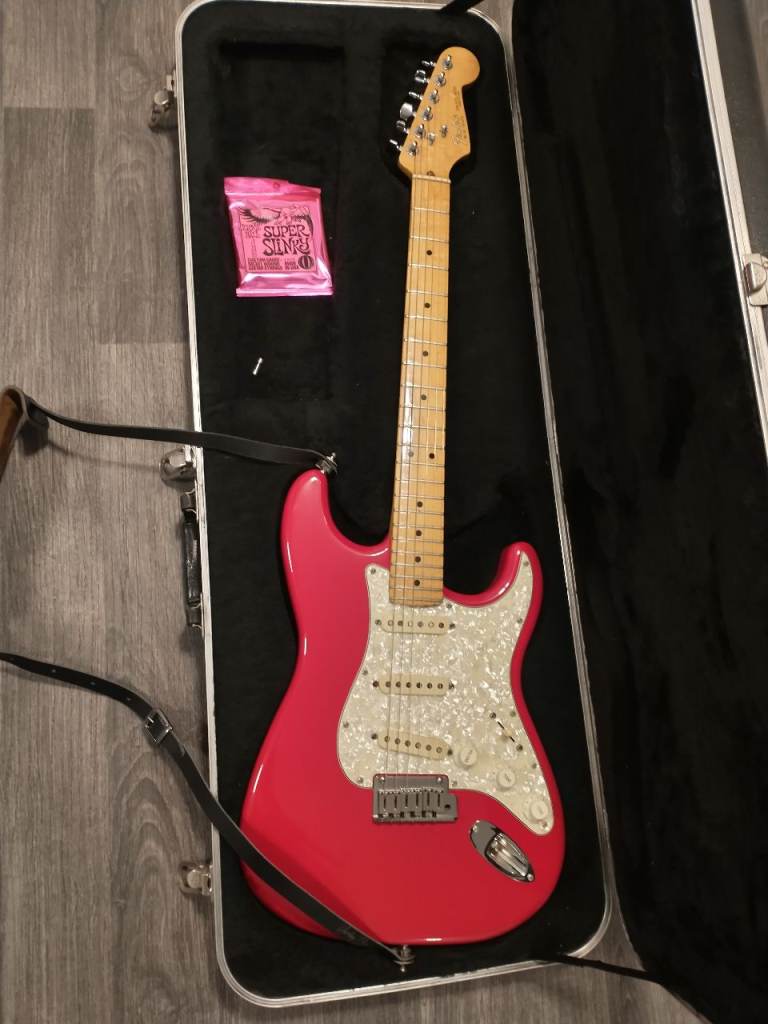 Fender Stratocaster Electric Guitar - Red with Hard Case