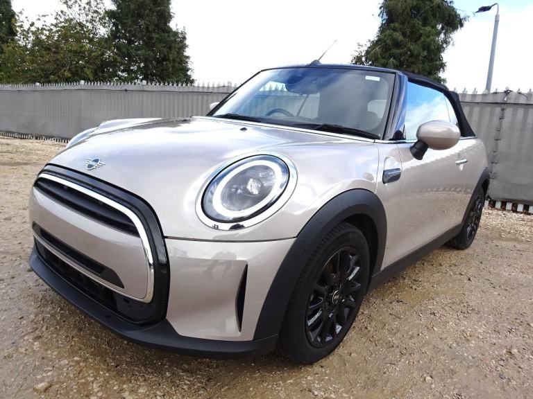 2024 73 REG MINI COOPER CLASSIC AUTO CONVERTIBLE DAMAGED REPAIRABLE SALVAGE