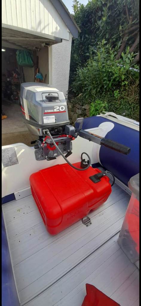 Inflatable rib yamaha outboard engine and trailer 