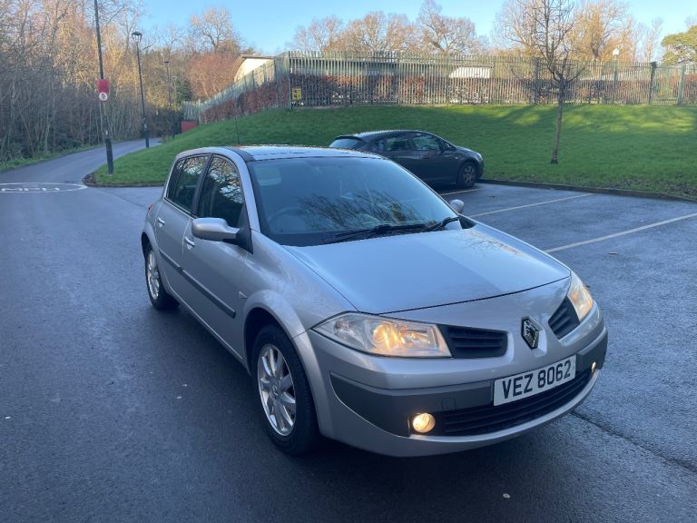 2008 Renault Megane Petrol (MOT APRIL 2026)