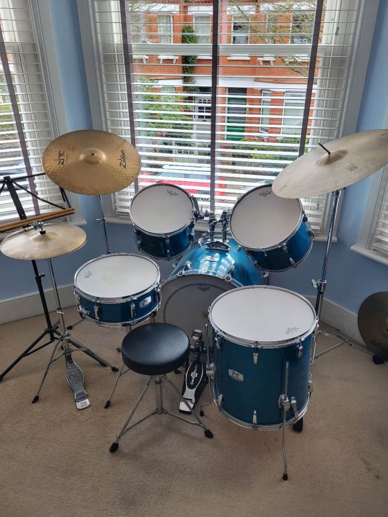 Pearl Export Drum Kit