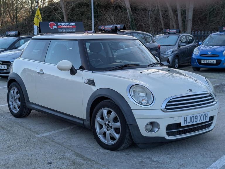 2009 MINI Hatch 1.6 Cooper D 3dr HATCHBACK DIESEL Manual