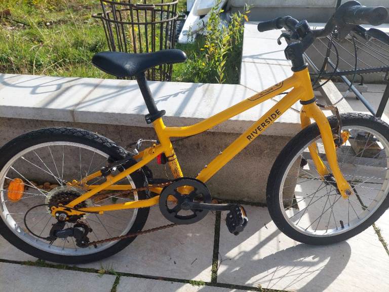Decathlon kids 20" hybrid bike