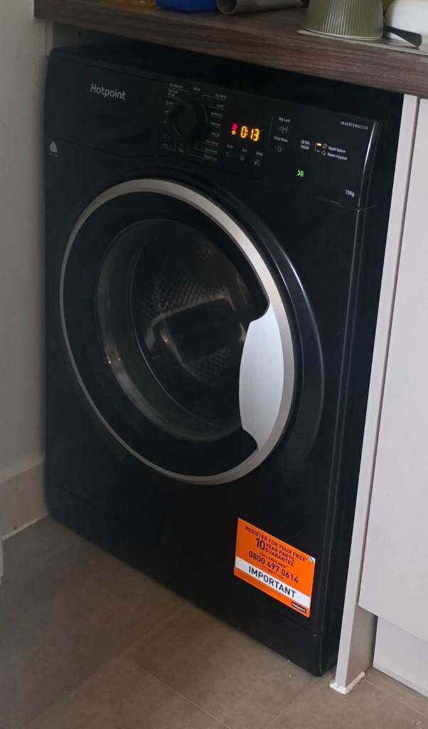 Used like new hotpoint washing machine 10kg