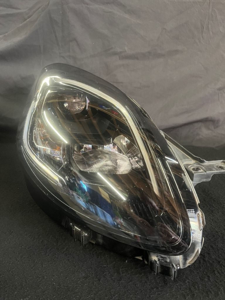 Bargain price Ford puma headlamp