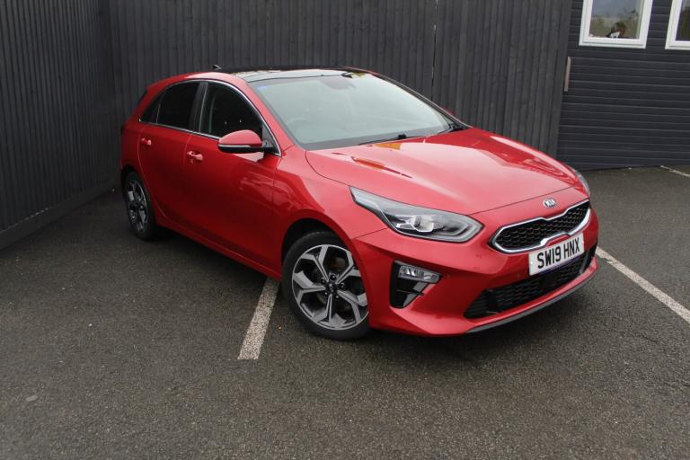 KIA CEED 1.4 T-GDi First Edition 2019